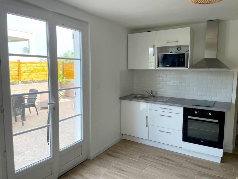Charmant Appartement, T2 50M2, A Biguglia Екстериор снимка